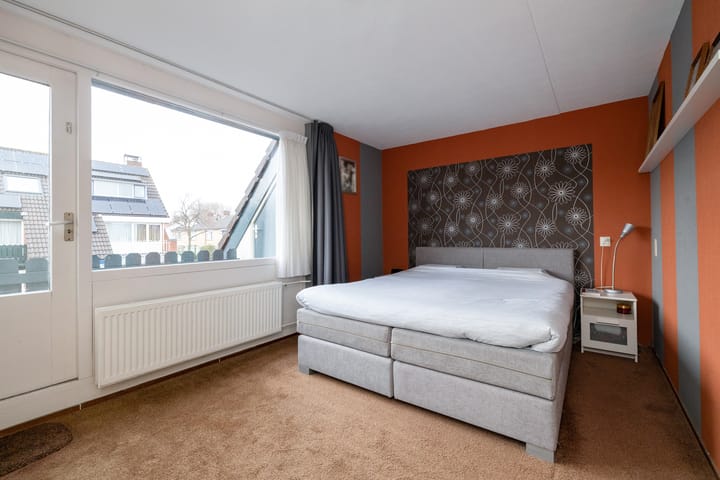 Foto 3 van Leeuwerik 81