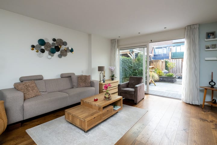 Foto 10 van Leeuwerik 81