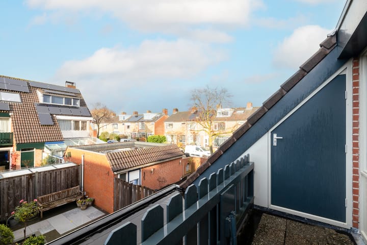 Foto 23 van Leeuwerik 81