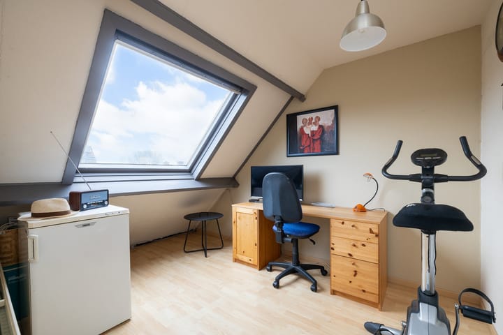 Foto 32 van Leeuwerik 81