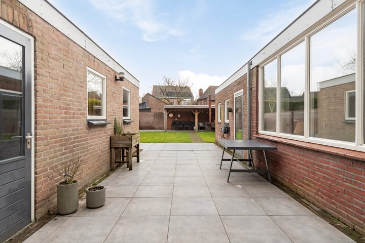 Foto 28 van Willibrordlaan 3