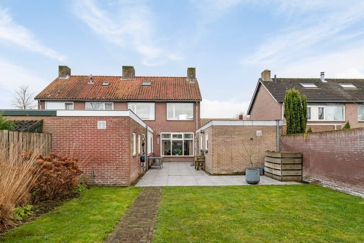 Foto 30 van Willibrordlaan 3