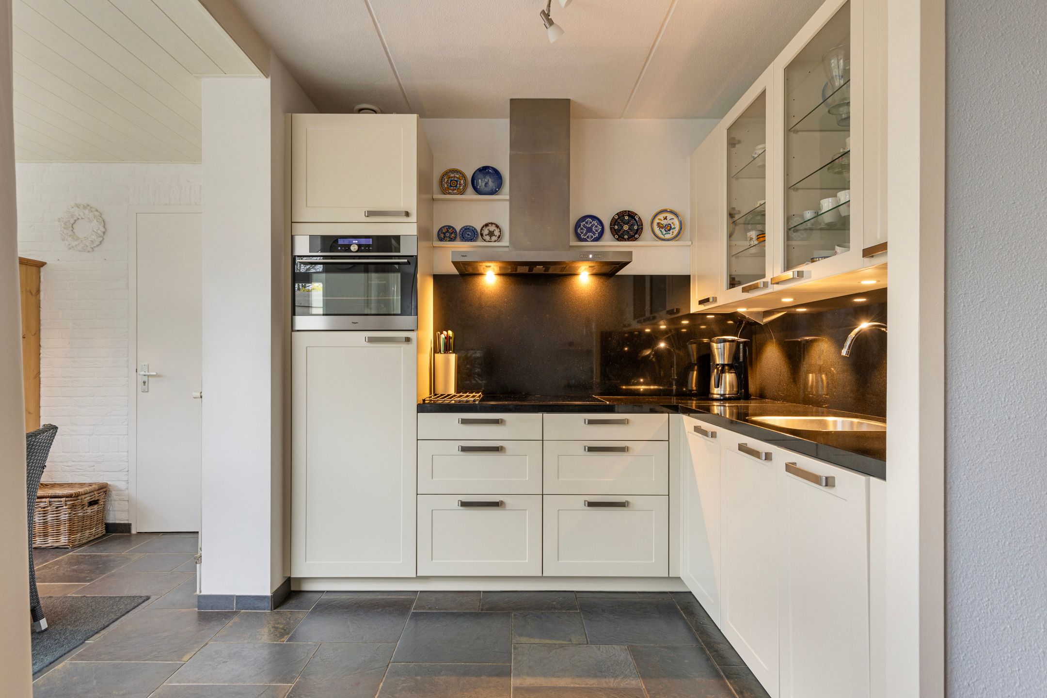 Foto 12 van Vecht 46