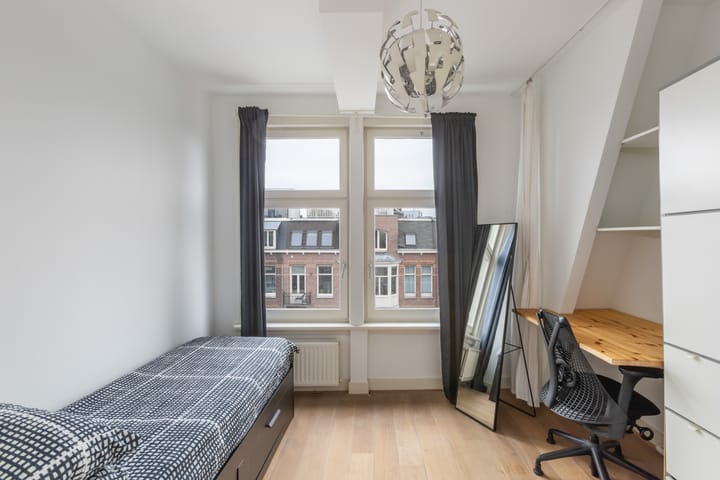 Foto 27 van Wiltzanghlaan 1-4