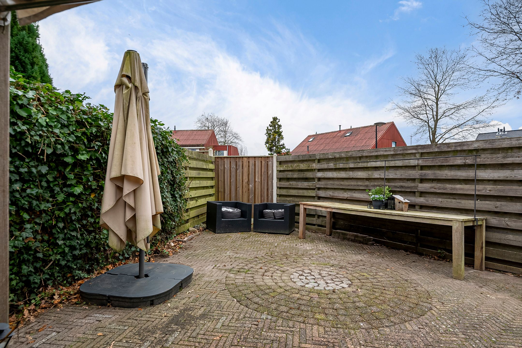 Photo 39 of De Landauer 2