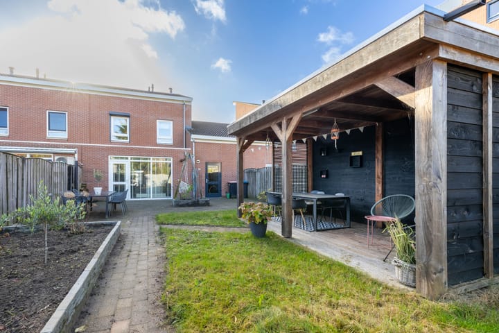 Foto 5 van Betuining 4