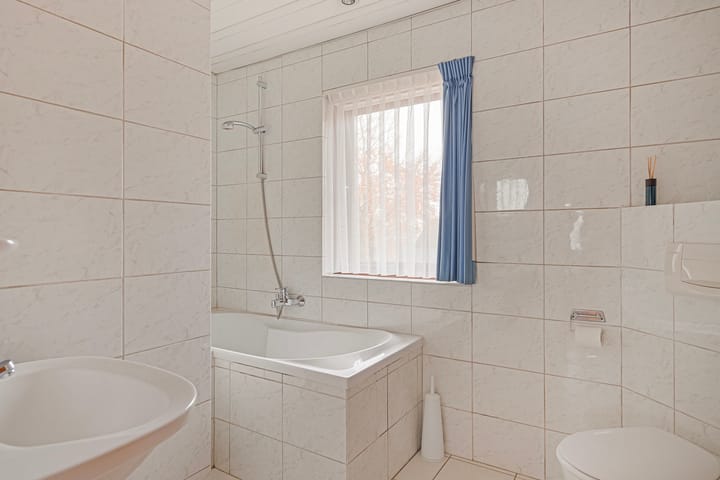 Foto 21 van De Hoeven 24-A