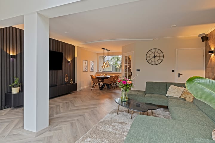 Foto 20 van Van Ruijsdaelstraat 11