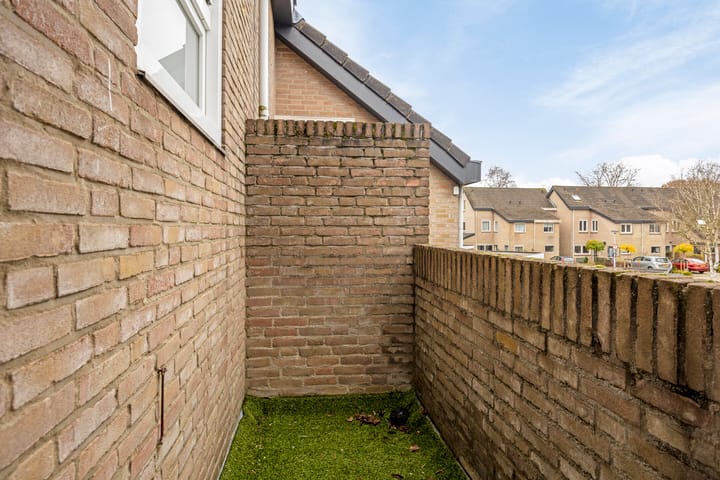 Foto 28 van Van Ruijsdaelstraat 11