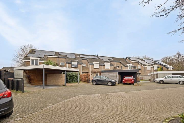 Foto 46 van Van Ruijsdaelstraat 11