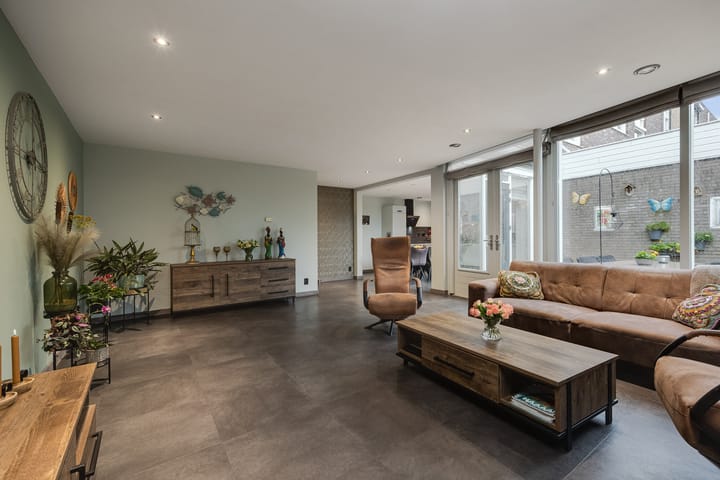 Foto 6 van Huygensstraat 121