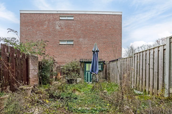 Foto 19 van De Gasperistraat 18