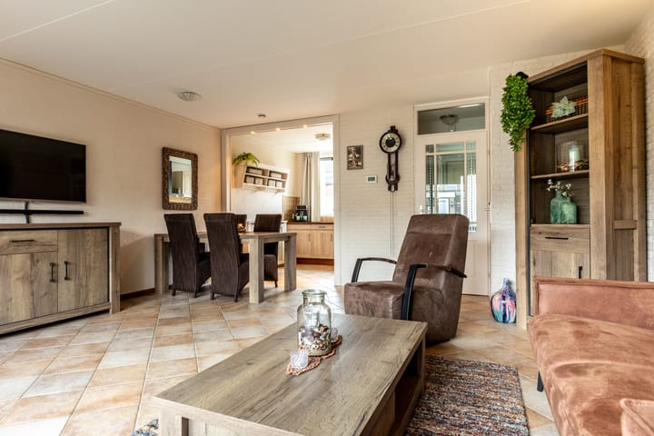 Foto 11 van Leeghwaterstraat 37