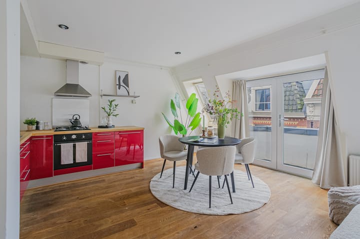 Foto 11 van Egelantiersstraat 134-C