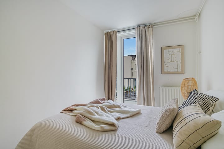 Foto 15 van Egelantiersstraat 134-C