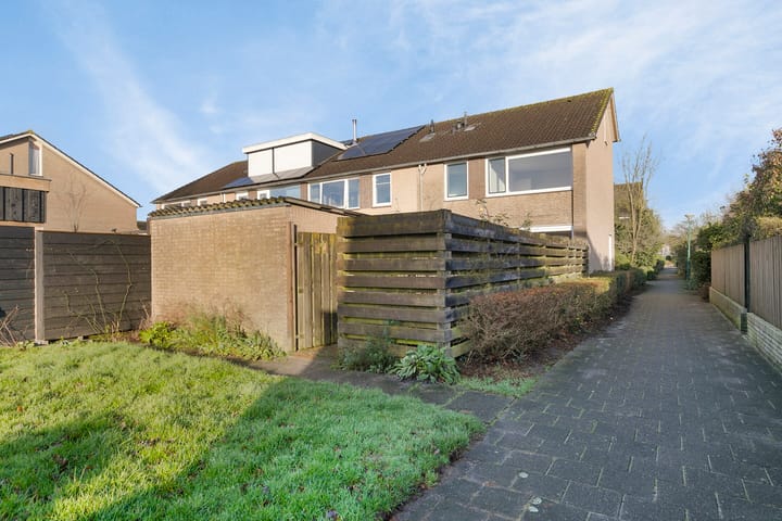 Foto 32 van Klaproos 8