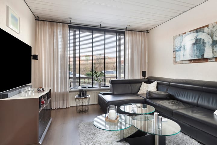 Foto 5 van J J P Tichlerlaan 19