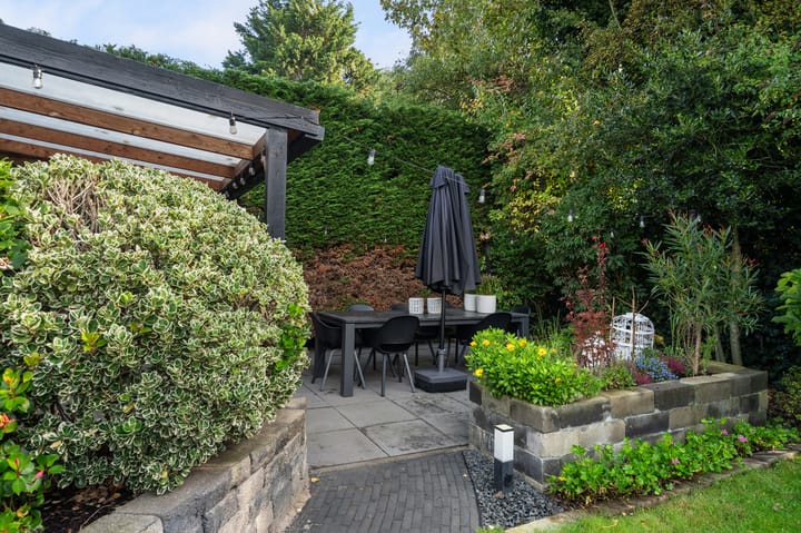 Foto 32 van Burgemeester van Meetelenstraat 4