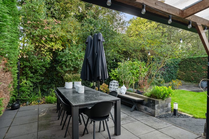 Foto 37 van Burgemeester van Meetelenstraat 4