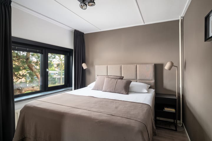 Foto 40 van Burgemeester van Meetelenstraat 4