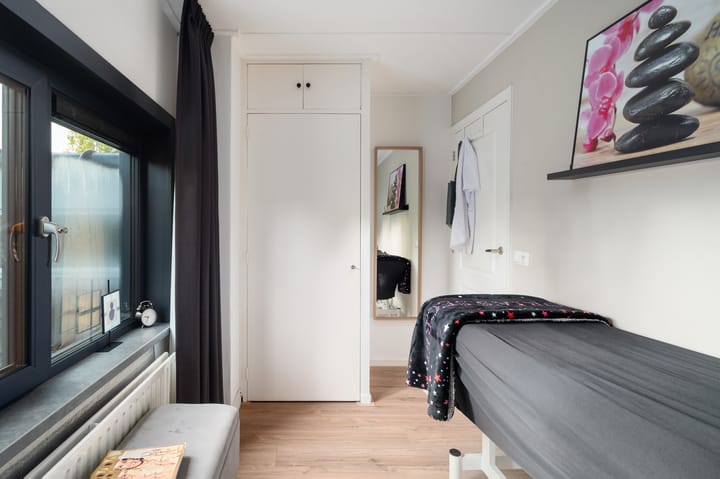 Foto 49 van Burgemeester van Meetelenstraat 4