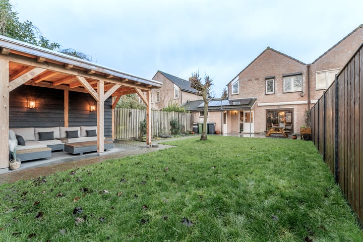 Photo 17 of Oosterbeemd 65