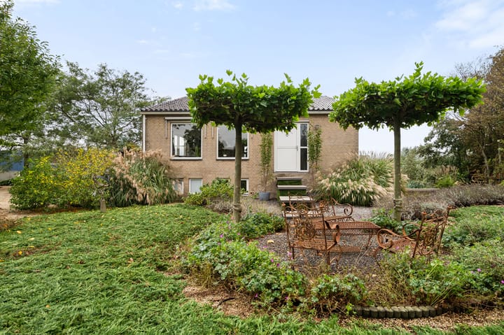 Foto 11 van Hoekeindseweg 111