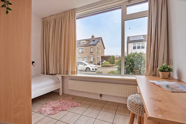 Foto 11 van I.C. van der Lindestraat 5