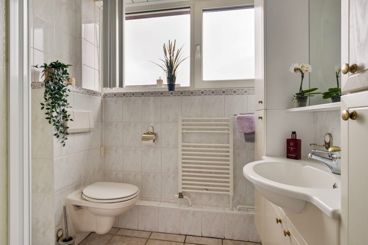 Foto 17 van I.C. van der Lindestraat 5