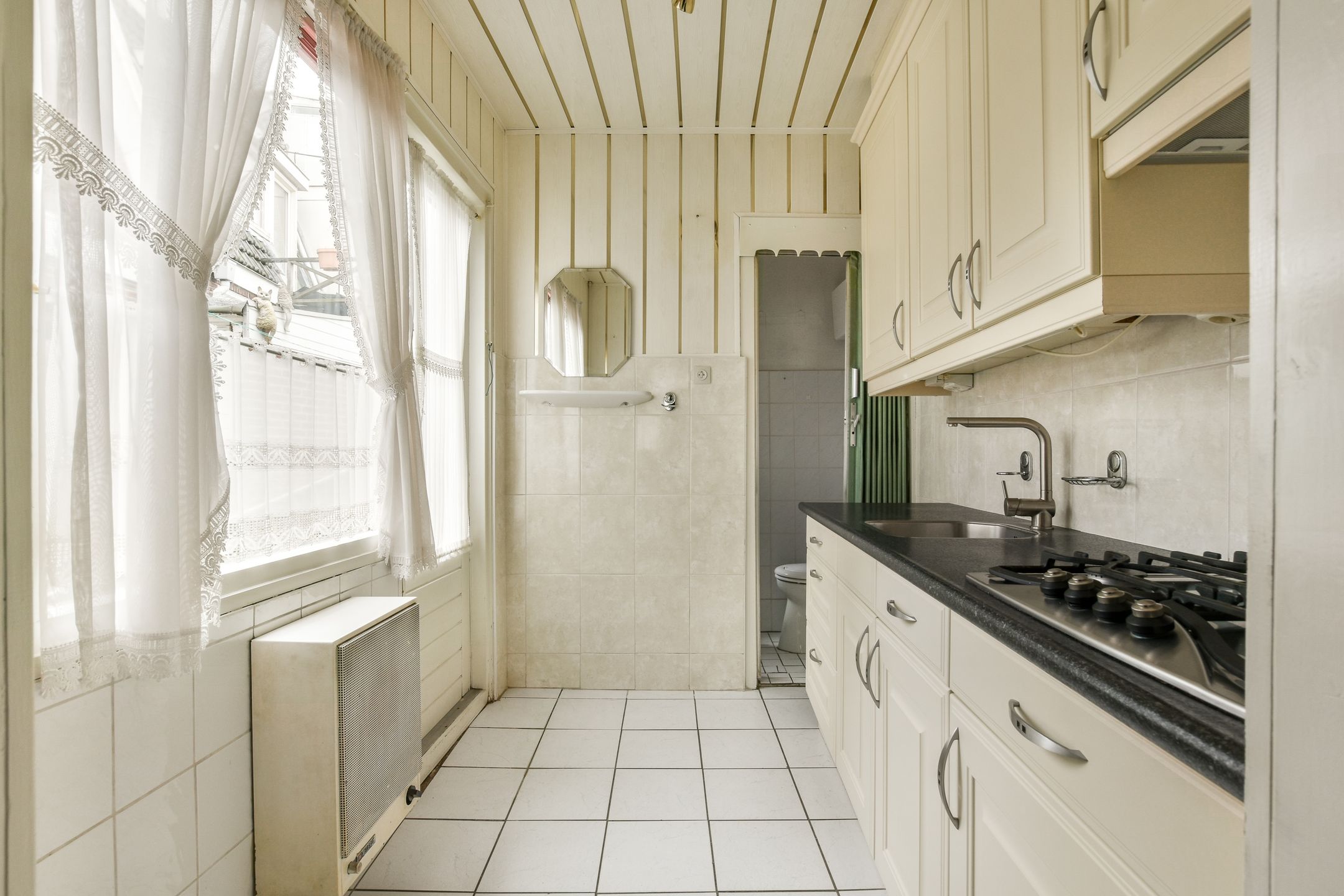 Foto 9 van Julianastraat 49