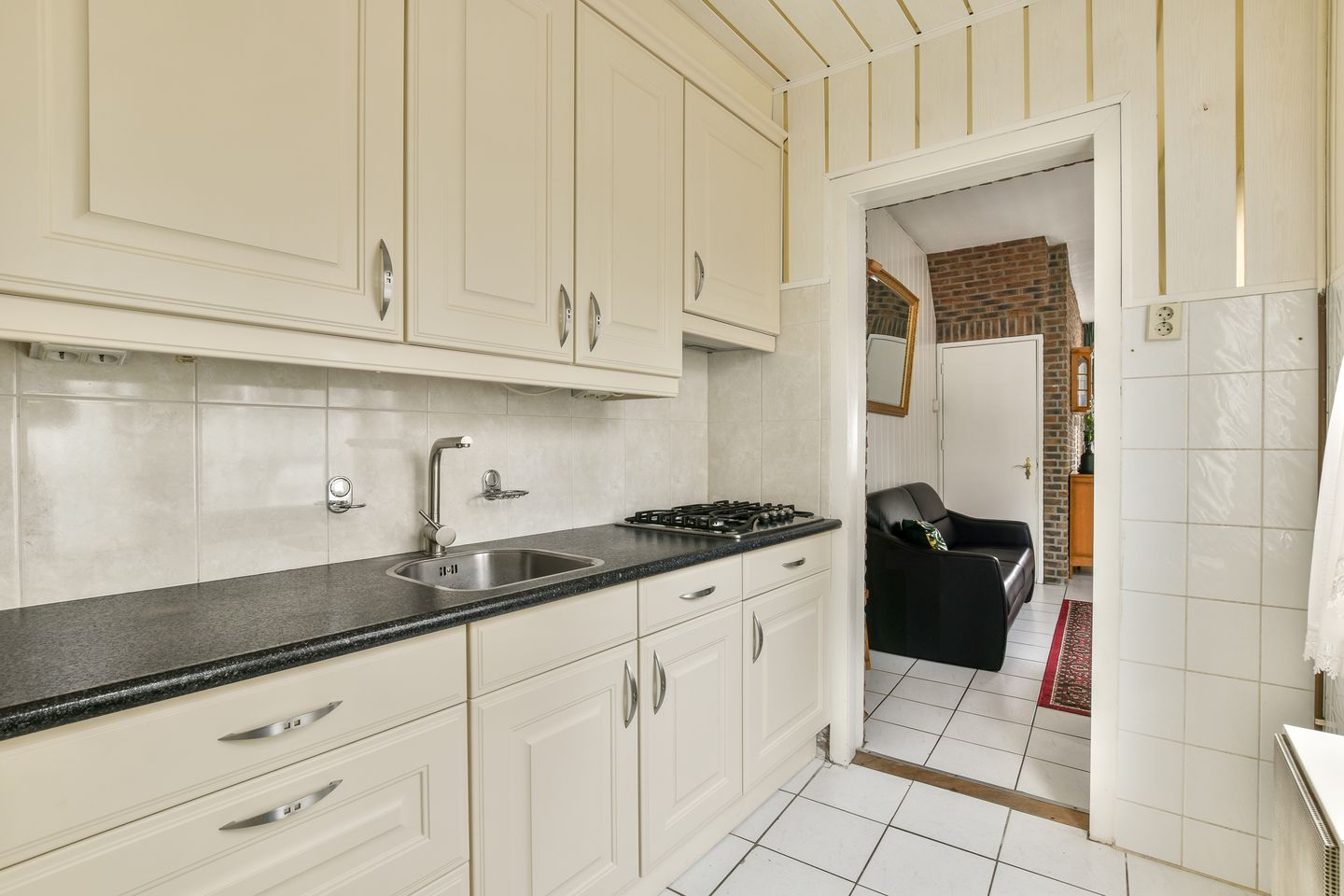 Foto 10 van Julianastraat 49