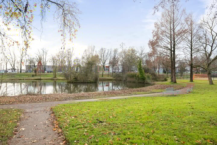 Photo 22 of Vechtstraat 21