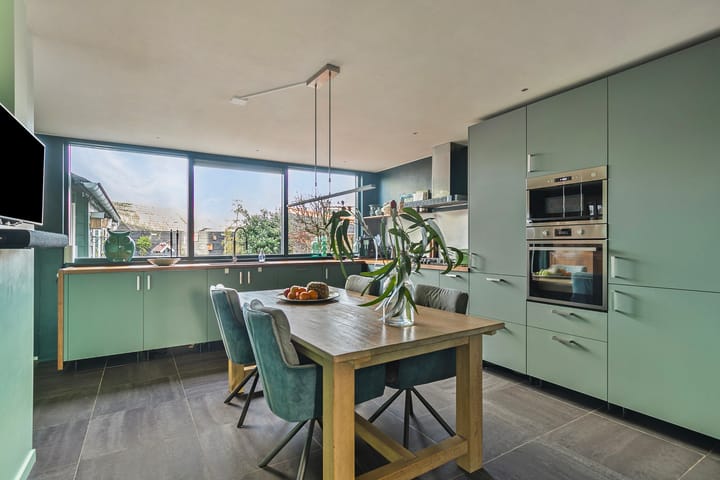 Foto 7 van Charloisse Lagedijk 491