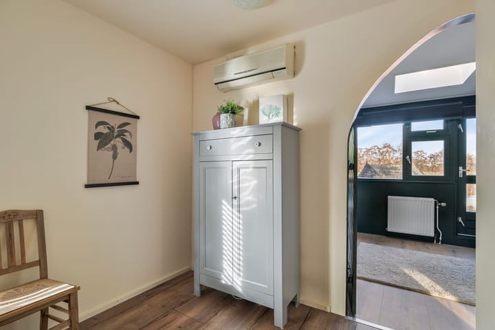 Foto 22 van Charloisse Lagedijk 491