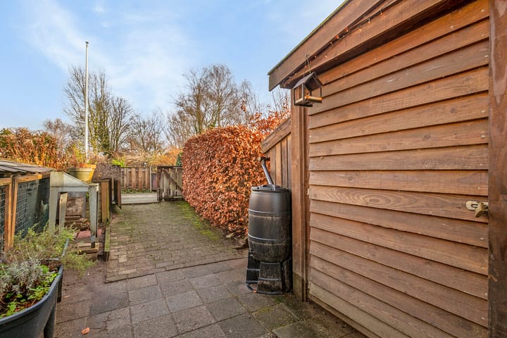 Foto 38 van Charloisse Lagedijk 491