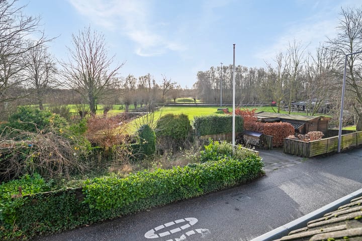 Foto 43 van Charloisse Lagedijk 491