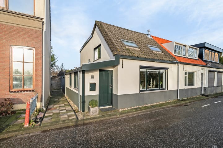 Foto 45 van Charloisse Lagedijk 491