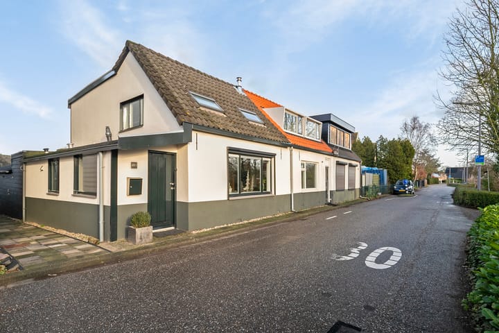 Foto 48 van Charloisse Lagedijk 491