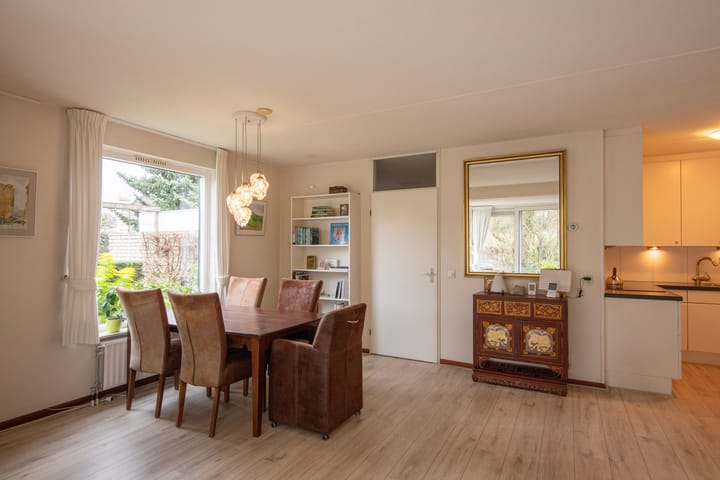 Foto 7 van Bachstraat 3