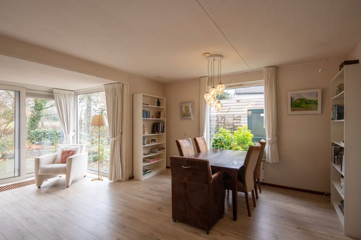 Foto 8 van Bachstraat 3