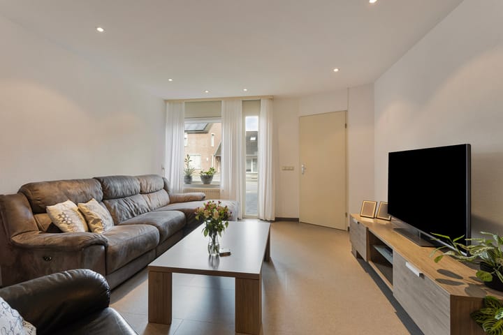 Foto 8 van Pastoor Hutschemakersstraat 20-A