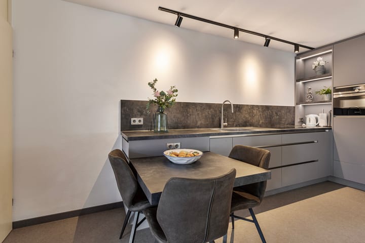 Foto 12 van Pastoor Hutschemakersstraat 20-A