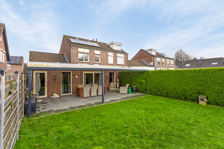 Foto 31 van Pastoor Hutschemakersstraat 20-A