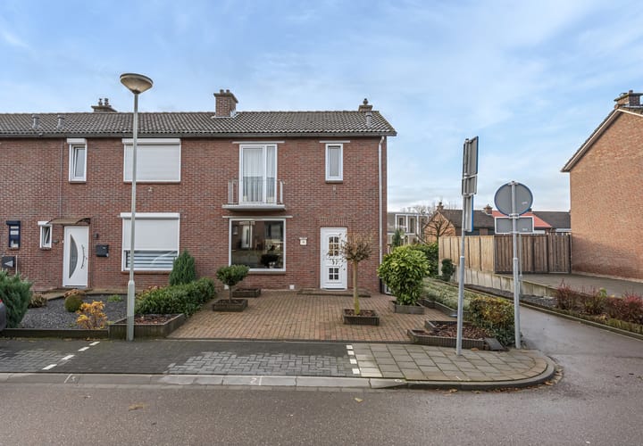 Foto 18 van Aartshertogenstraat 14