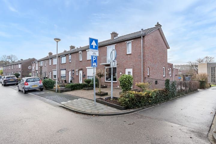 Foto 19 van Aartshertogenstraat 14