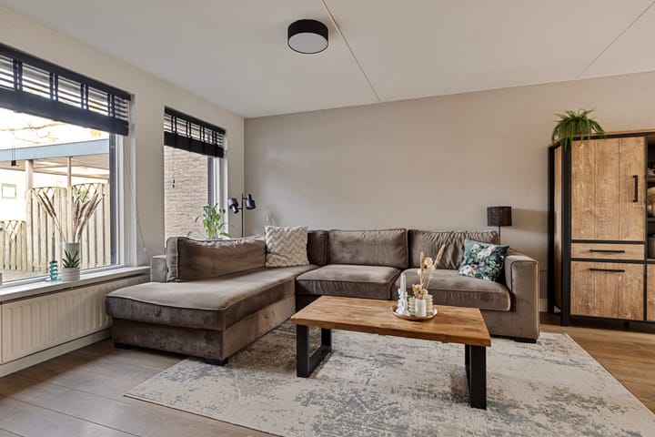 Foto 10 van Schoutstraat 22