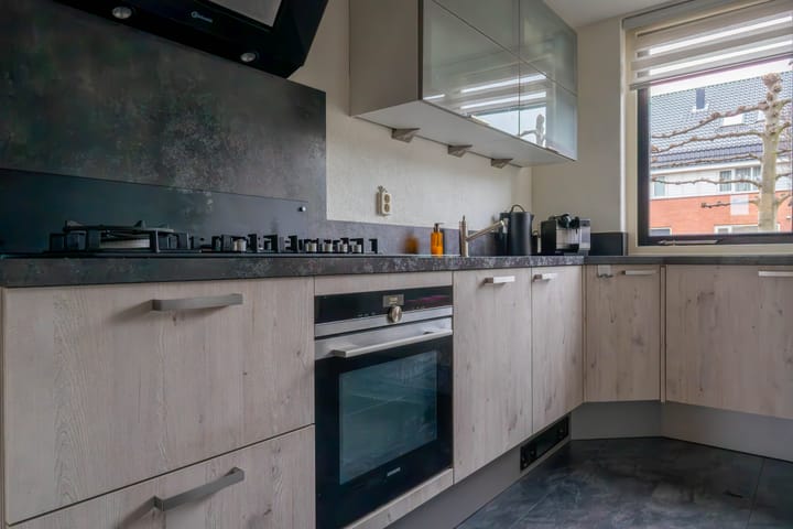 Foto 10 van Beiaardierlaan 36