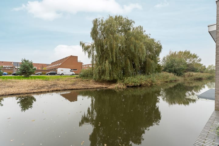 Foto 65 van Tenerifestraat 22