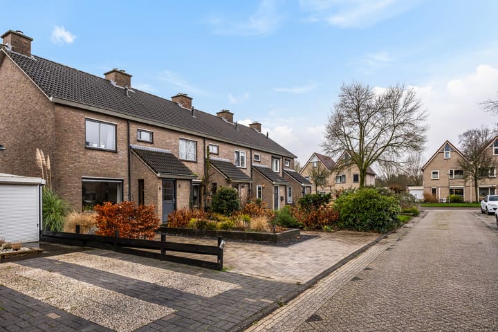 Foto 5 van Betsy Trompetterstraat 8