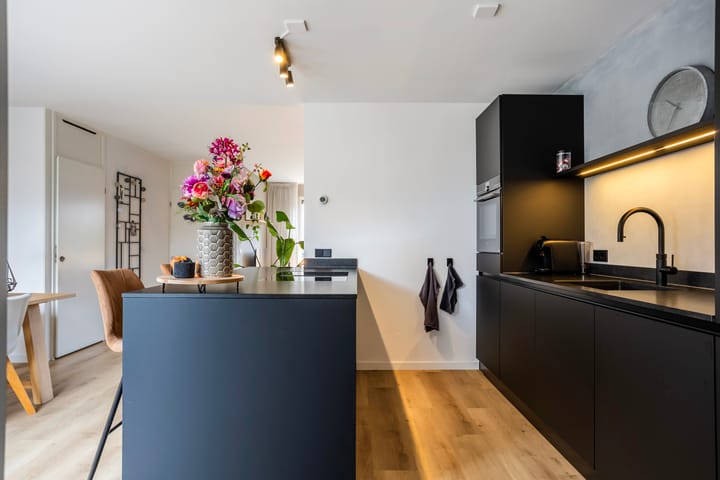 Foto 26 van Betsy Trompetterstraat 8